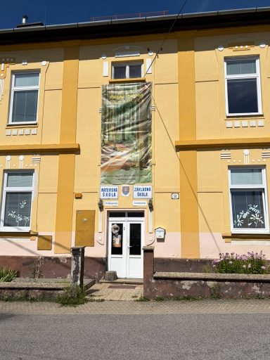 Deutsche Schule in Hopgarten